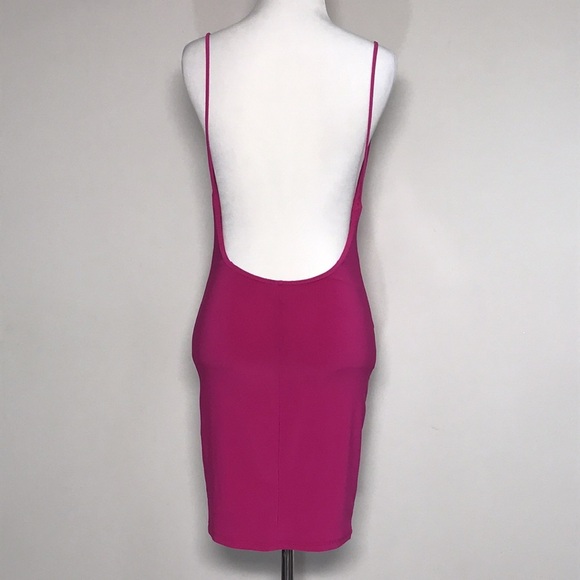NWOT Misty Rose Women’s Magenta Pink BodyCon Mini Dress Size Small - Picture 4 of 7